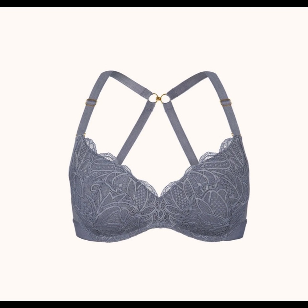 **2-PACK**  Lively Lace No-Wire Push-Up Bra